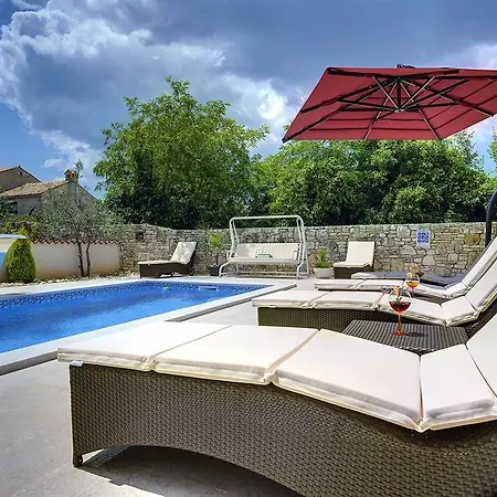 Holiday home Delle Rondini