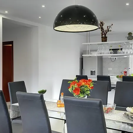 Holiday home Delle Rondini *