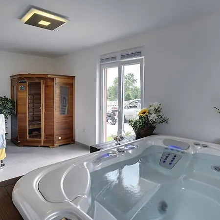 Holiday home Delle Rondini Krnica